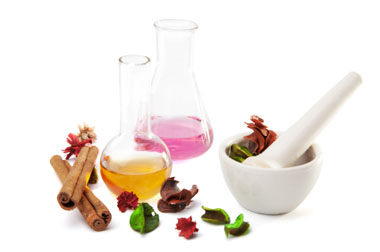 istockphoto_14998285-aromatherapy-set-isolated